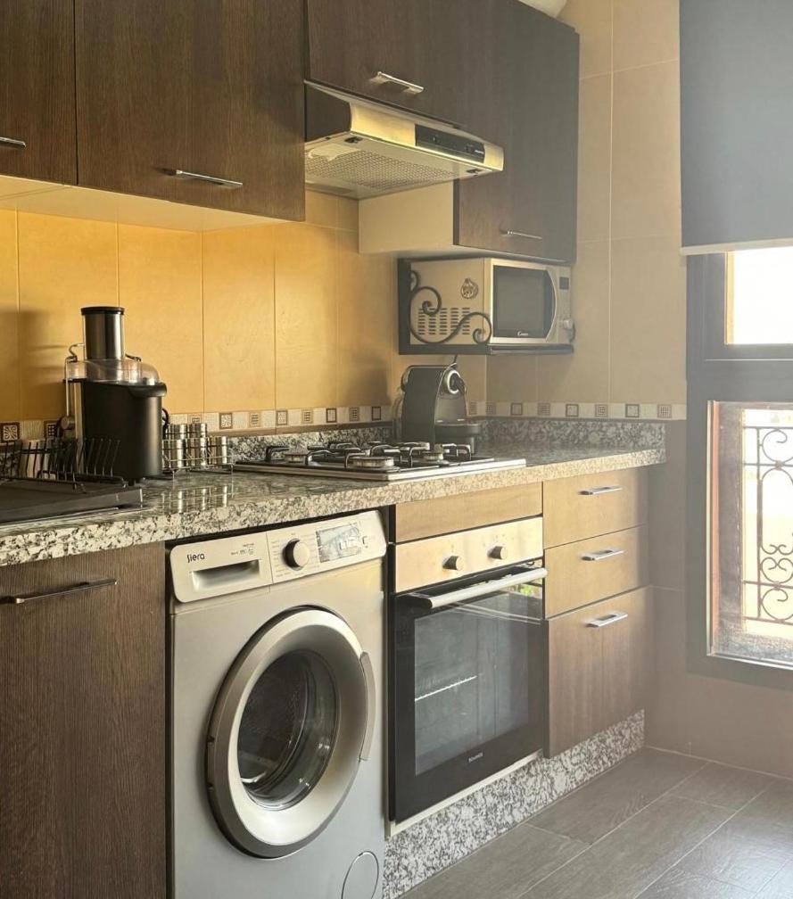 Appartement Malak - Residence Avec Piscine, Wifi, Gardien H24 Marrakesh Buitenkant foto