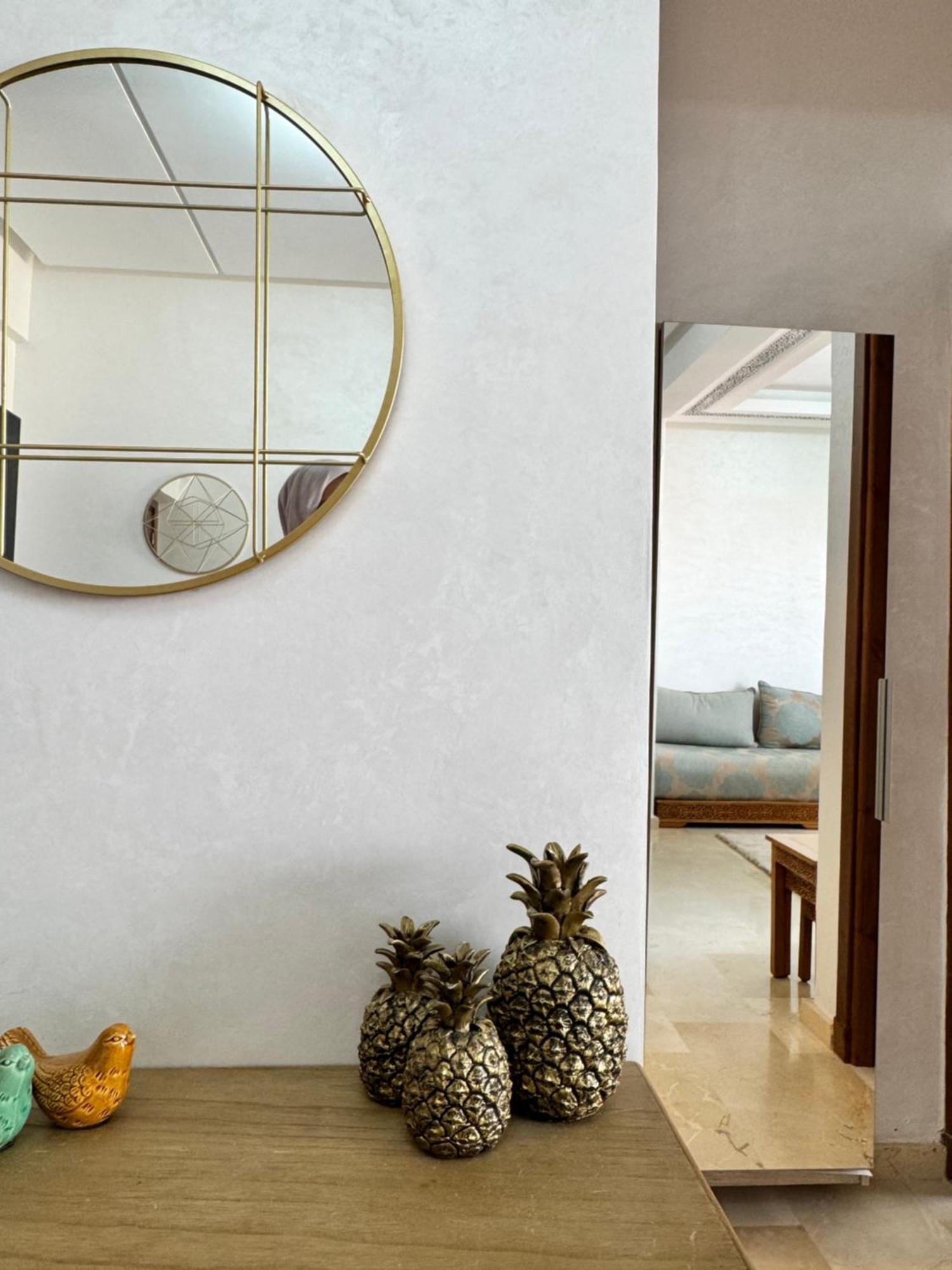 Appartement Malak - Residence Avec Piscine, Wifi, Gardien H24 Marrakesh Buitenkant foto